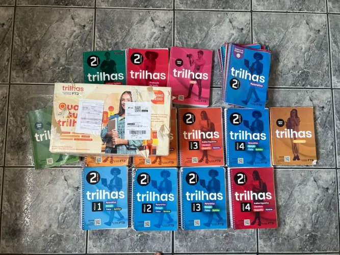 Coleção livros FTD 2 ano ensino medio