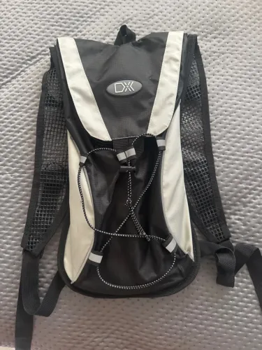 Mochila de hidratação para trilha