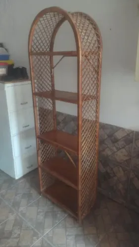 ESTANTE CAPELA EM VIME