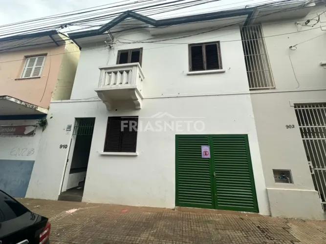 Casa comercial para locação no Centro de Piracicaba