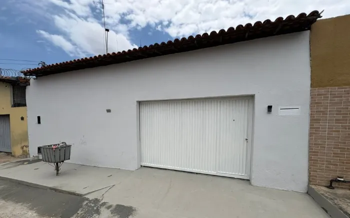 Casa Residencial no Mocambinho - Venda
