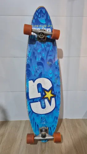 Longboard Cruiser Completo - Necessita Troca dos Bushings - R$ 290