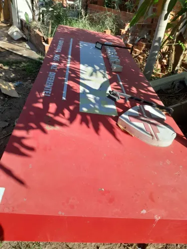 placas para farmácias/ comércios.