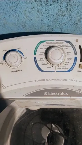 Vendo máquina lavar roupa e centrífuga 