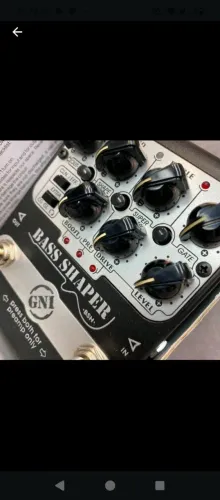 Pedal de baixo Bass shaper