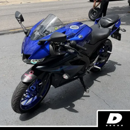 Yamaha YZF R15 ABS 155 CC 2025/2025 9.000 KMS