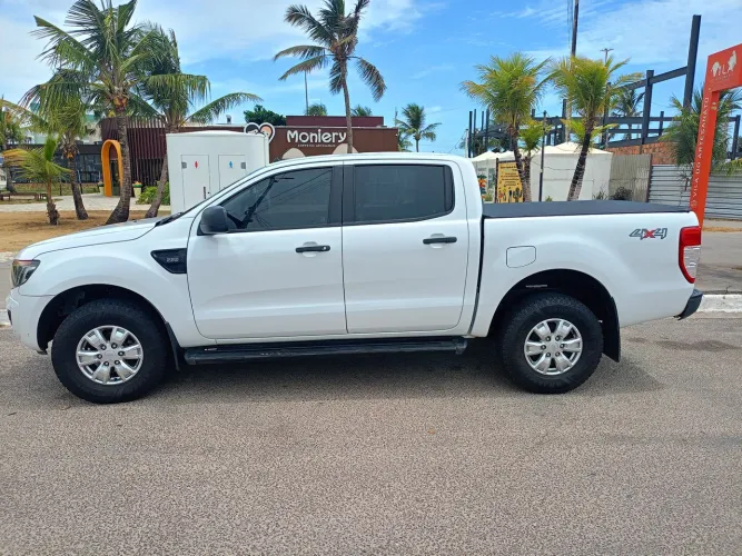 Ford Ranger XLS 2.2 4X4 CD Diesel Mec. 2015