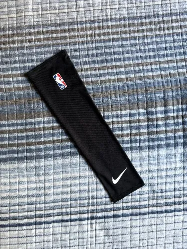 Manguito Nike NBA - Preto