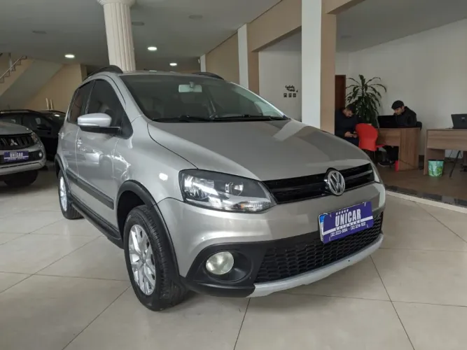 Volkswagen Crossfox 1.6 T. Flex 16V 5P 2014
