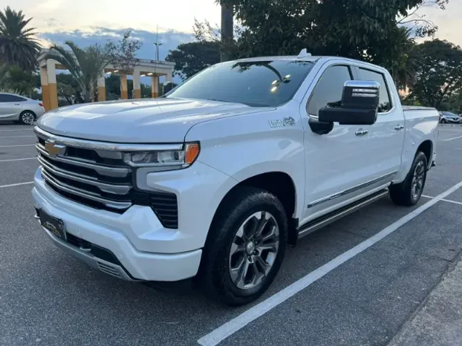 Chevrolet Silverado High Country 5.3 V8 AWD Aut. 2024