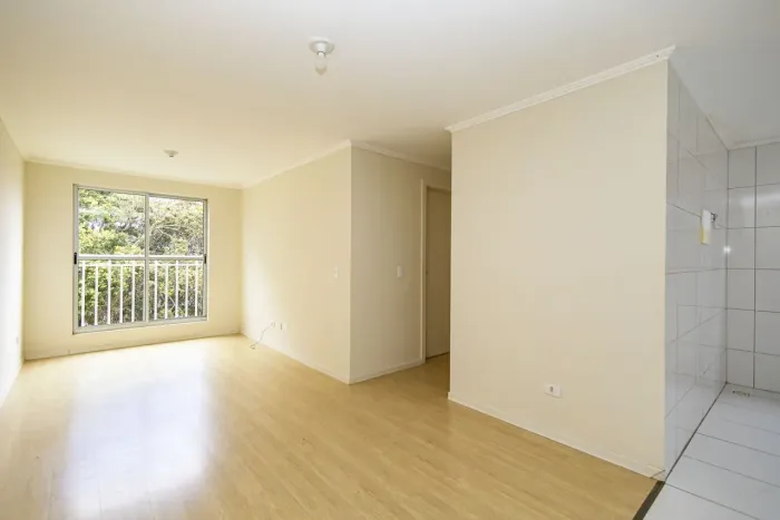 Apartamento para Locação em Curitiba, Santa Cândida, 2 dormitórios, 1 banheiro, 1 vaga