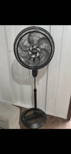 Ventilador de coluna Britânia Bvc450 Turbo 160w, 127V