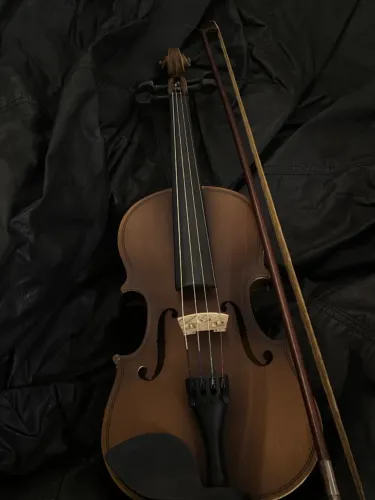VIOLINO
