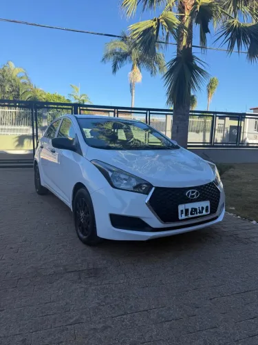 Hyundai HB20 Unique 1.0 Flex 12V Mec. 2019
