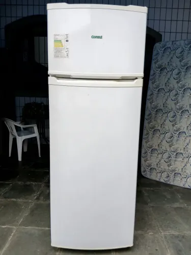 Geladeira Consul Duplex 336 litros seminova.