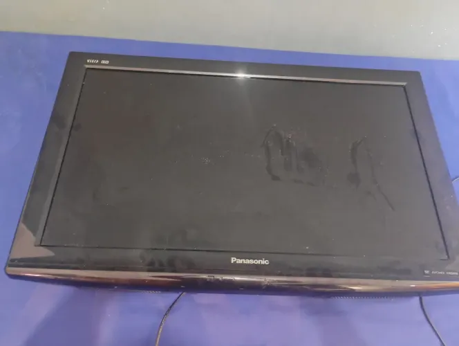 Vendo televisão paranosnic 32 polegadas