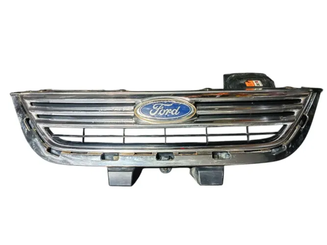 Grade dianteira New fiesta mexicano detalhe 