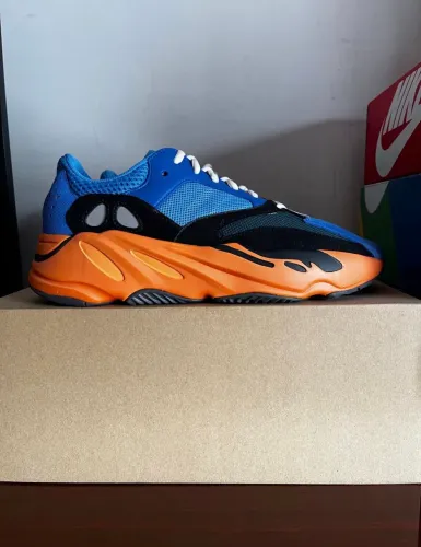 Tênis sneaker boot adidas Yeezy Boost 700 Bright Blue YZY Ye Kanye West adi Originals V1
