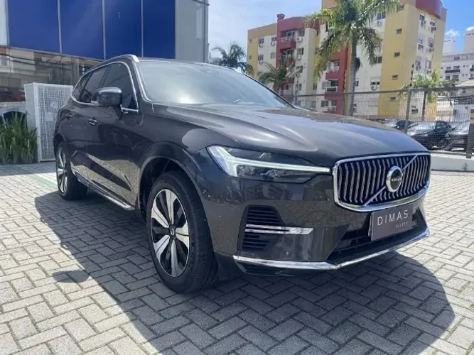 Volvo XC-60 T-8 Plus 2.0 AWD (híbrido) 2024