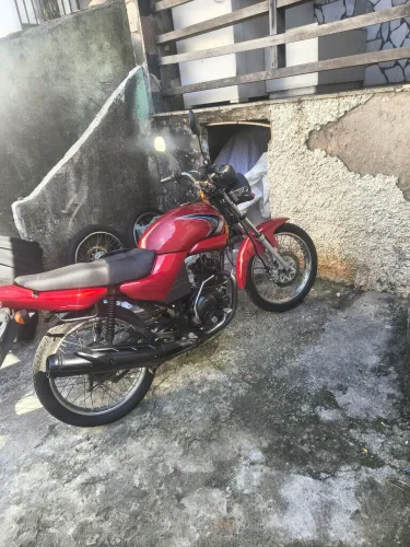 Vendo YBR 2002 ED