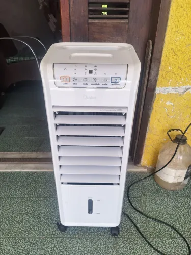 Climatizador midea 4,5l funcionando perfeitamente com controle ORIGINAL