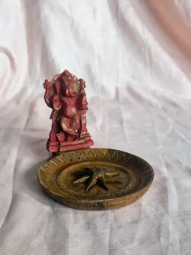 incensário indiano ganesha índia sol dourado vermelho decoração incenso místico antigo