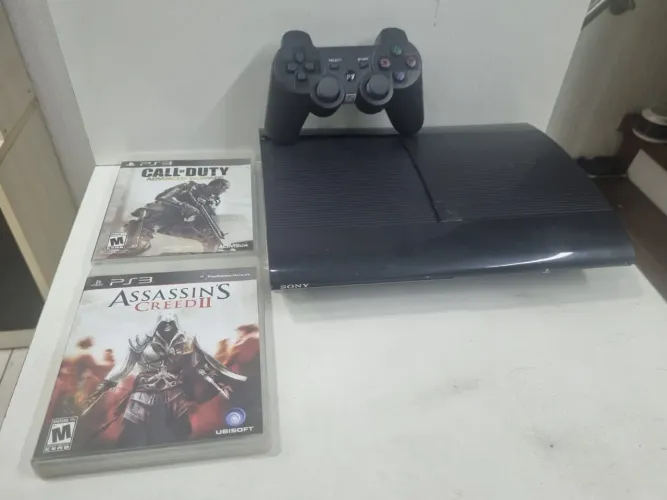 Sony Playstation 3 Super Slim 250GB com 2 jogos