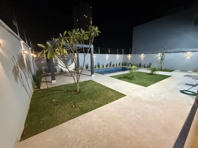 Casa, 3 quartos, 3 suítes, 183 m², 6 vagas no Jardim Atlântico em Goiânia