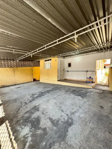 ótima casa em coelho neto , 02 quartos com garagem .