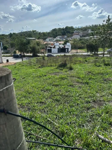 Lote 420m² com documentação no bairro Vila Verde