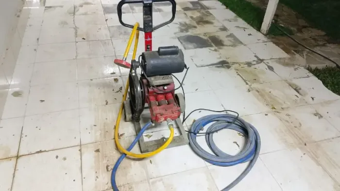 LAVADORA DE ALTA PRESSAO