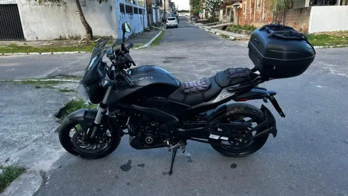 BAJAJ D400 2025  *