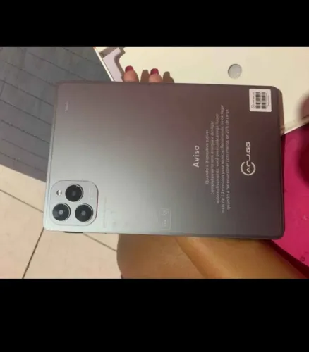 Tablet novo, pouco tempo de uso 