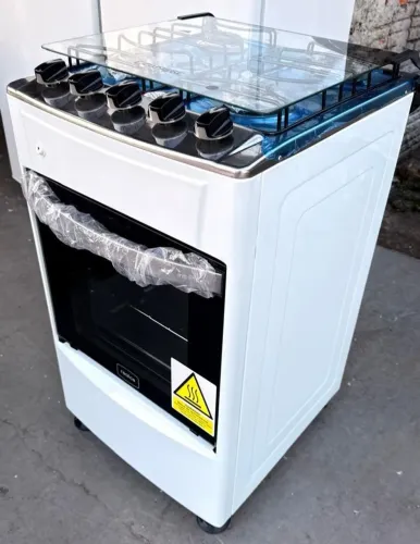 Fogão 4 bocas funcionando normal novo elétrico 
