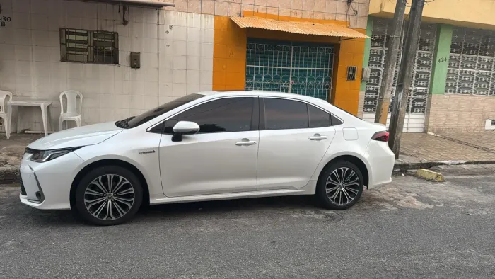 Toyota Corolla Altis Prem. Hybrid 1.8 Flex AUT 2023