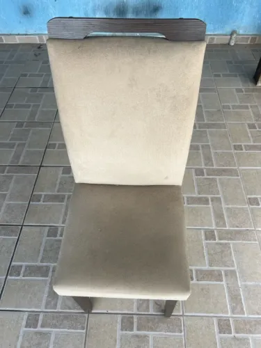 Cadeira de jantar estofada em tecido veludo/suede bege