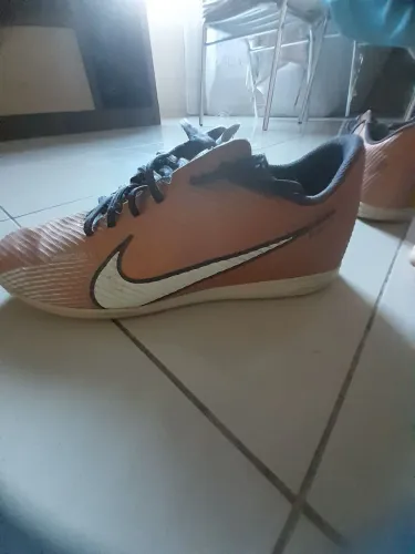 Chuteira Nike mercurial Club  Original  Tamanho 40