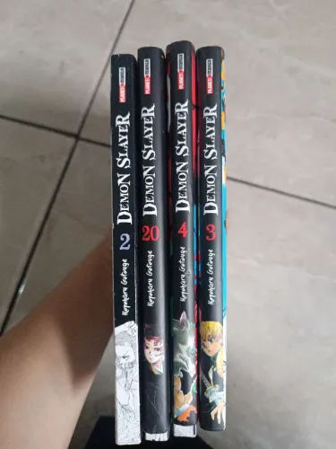 DEMON SLAYER - MANGÁS 