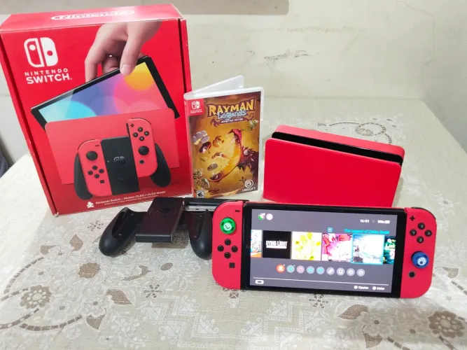 Nintendo Switch OLED Edição Mario vermelho