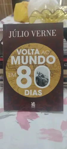 Volta ao mundo em 80 dias - Livro em boas condições 