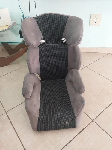Cadeirinha infantil