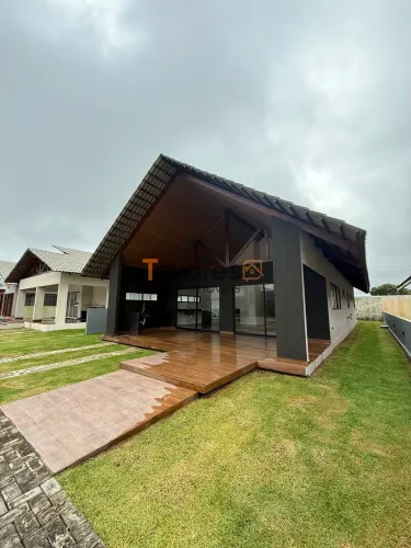 Condomínio Monte das Cerejeiras - Casa á Venda no Condomínio Monte das Cerejeiras-Bananeir