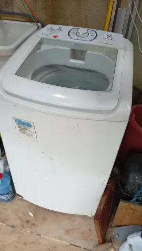 Máquina de lavar Eletrolux 8.5kg usada