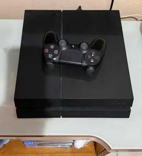 Vendo PS4 FAT 1TB