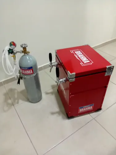 CHOPEIRA À GELO COMPLETA  - 2 TORNEIRAS  - KIT CO2 4KG - EXTRATORA  - REGULADOR PRESSÃO.