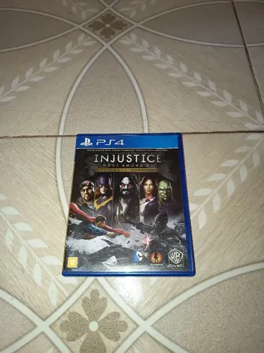 Injustice: Gods Among Us Ultimate Edition (Ps4)