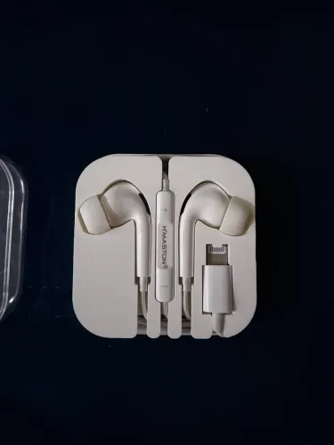 Fone de ouvido modelo Apple