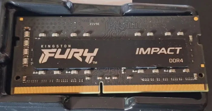 Memoria para notebook 8g ddr4 Kingston Fury 3200 SODIMM