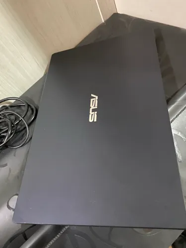 Notebook ASUS Vivobook Go