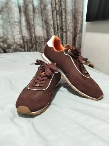 Tenis